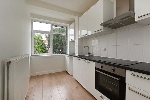 Medium property photo - Barneveldstraat 35, 2573 WB Den Haag